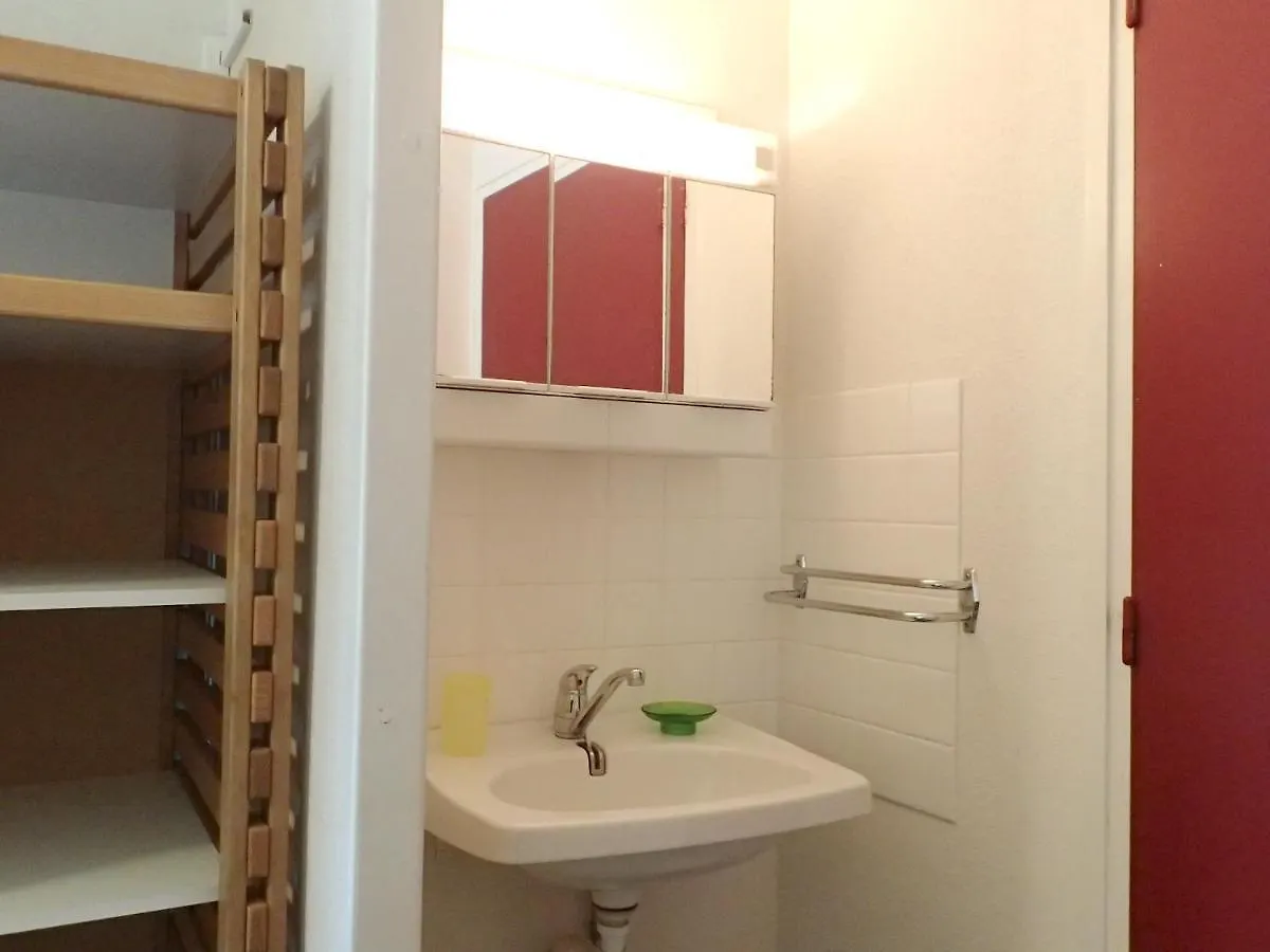 Holiday home Maison Charmante A La Chapelle-Geneste Avec Jardin