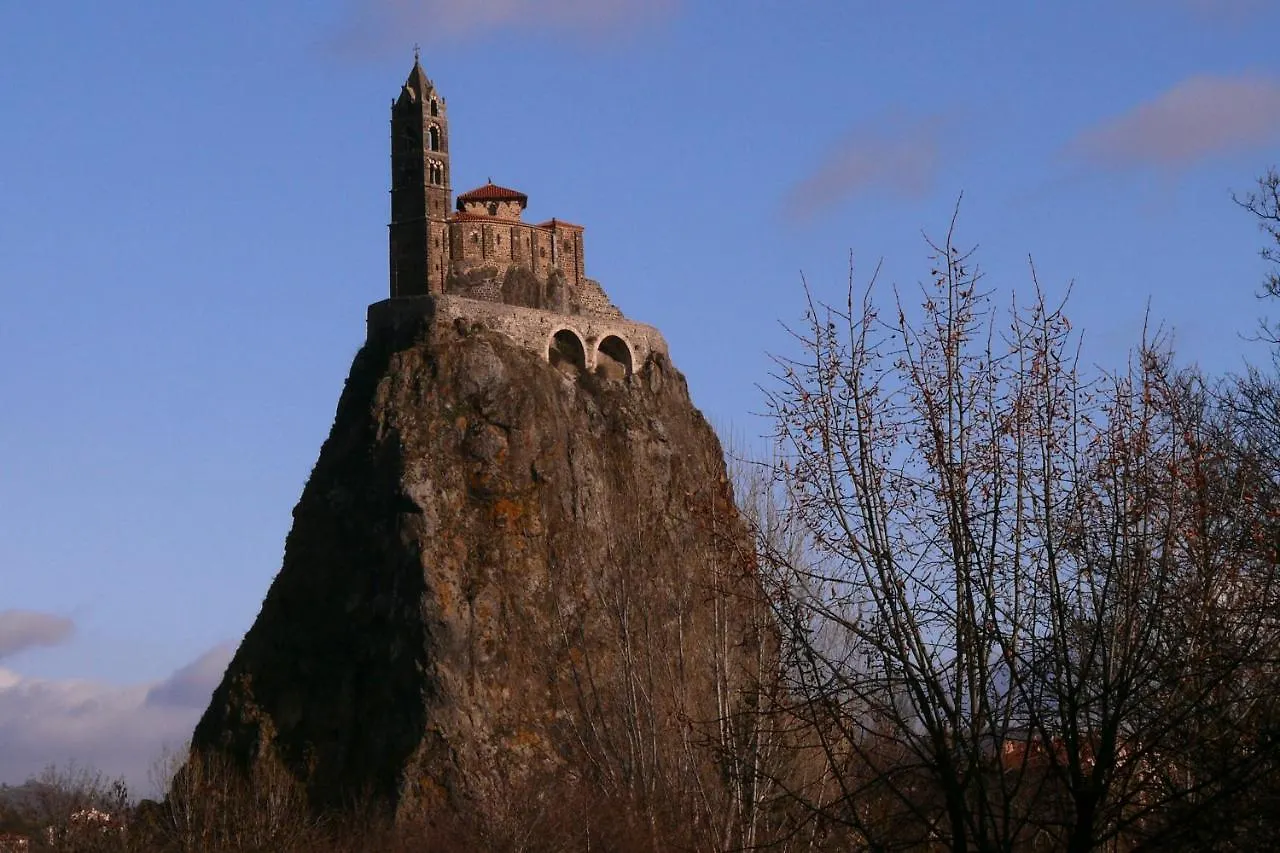 Maison Charmante A La Chapelle-Geneste Avec Jardin 0*,